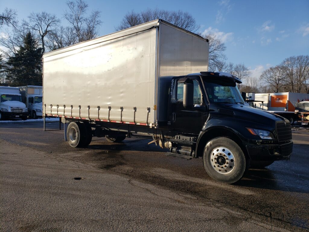 2024 International Mv Curtainside Truck