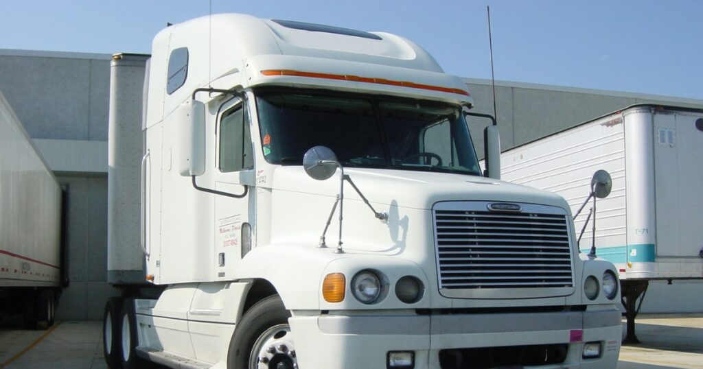 Beginner’s Guide to Leasing Costs for Tractor Trailers How Much Does it Cost to Lease a Tractor Trailer?