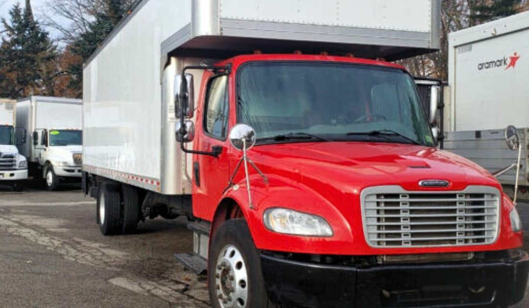 Easily Explained: What is the Difference Between a Semi-Truck and a Tractor-Trailer?